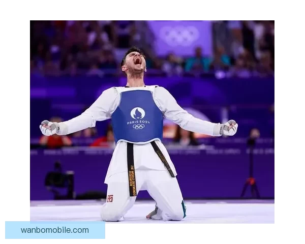 Shams：卡里姆洛佩兹参选有望首轮被选中创造墨西哥裔历史